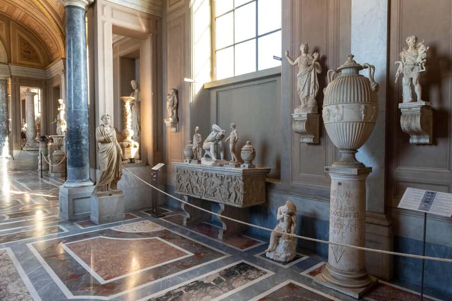 Skip-the-Line Vatican Museums & Sistine Chapel Entry ticket - Raphael Rooms: Where You’ll Feel Renaissance Painting Up Close