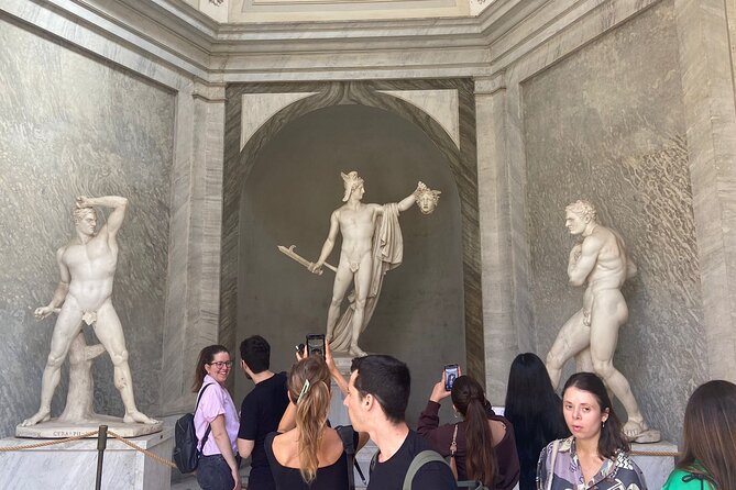 Skip the Line Vatican Tour and Sistine Chapel - Sistine Chapel: Michelangelo’s story, plus a memorable anecdote