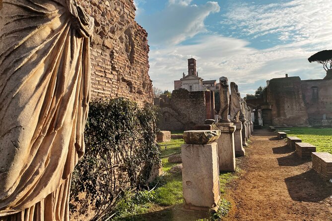 Small Group Colosseum Underground and Arena Floor Guided Tour - Roman Forum and Palatine Hill: The Power Center of Rome
