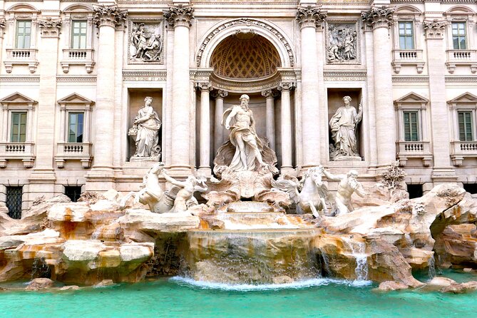 Small-Group Express Tour of Trevi Fountain with Undergrounds - Meeting by Via del Lavatore and handling the express pace