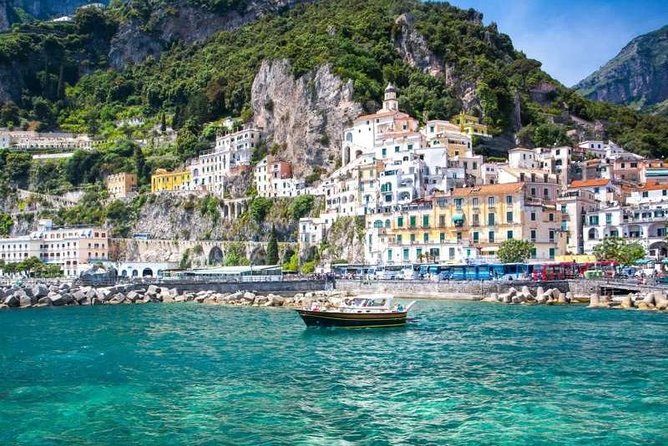 Small-Group Full-Day Pompeii, Positano and Amalfi Coast from Rome - Positano: the postcard town with limited time