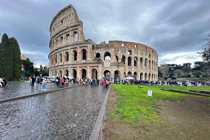 Small Group Guided Tour Of Colosseum, Roman Forum & Palatine Hill - Roman Forum on Via Sacra: What You’ll Actually See in 20 Minutes