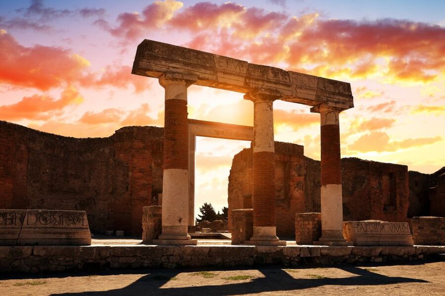 Sorrento & Pompeii Day Trip from Rome Audio Guide Tour - The breaks and return ride: protecting your evening in Rome