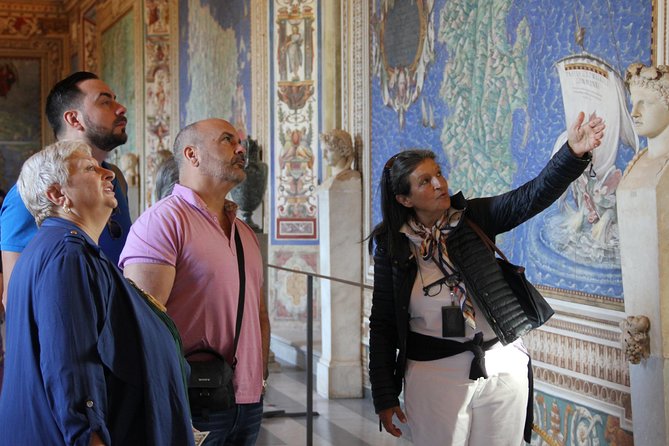 Spanish Small Group Tour of the Vatican Museums, Sistine Chapel & St. Peter's - St. Peter’s Basilica: Art, Scale, and What’s Included (and Not)