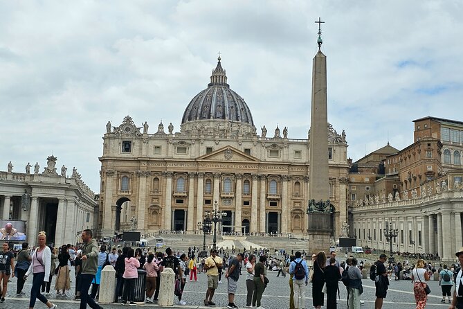 St. Peter's Basilica Dome to Underground Grottoes Tour - The Vatican Grottoes: cool temperature, tight quarters