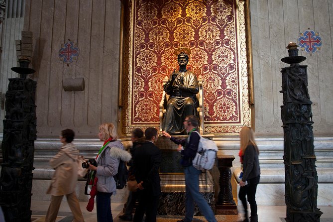 St. Peter’s Basilica Priority Access Tour with Dome & Crypt - Start at St. Peter’s Square: where the atmosphere hits first