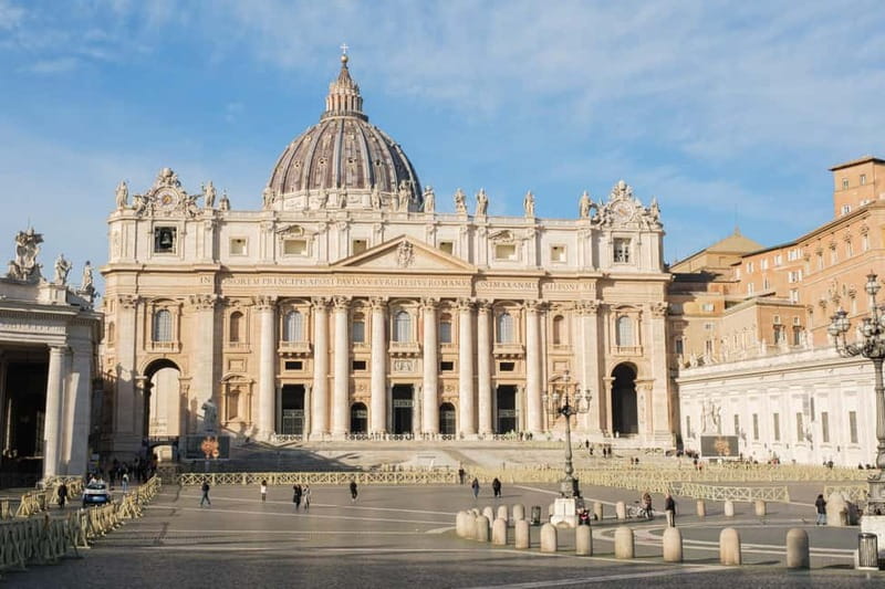 St. Peter’s Basilica Reserved Entry with Optional Dome Climb - Entering St. Peter’s Basilicа with reserved entry (the part you should know)
