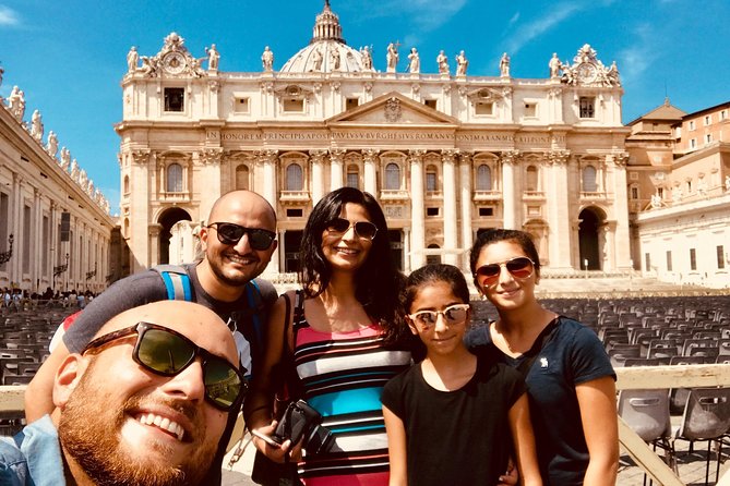 St Peter’s Basilica Tour, Dome Climb & Papal Tombs I Max 6 People - First look at St Peter’s Square and the guide-led plan