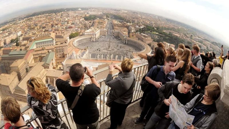St. Peter's Dome Climb, Basilica and Vatacombs Tour - Key takeaways before you go
