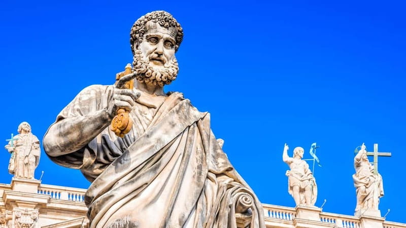 St. Peter's Dome Climb, Basilica and Vatacombs Tour - The Vatacombs below St. Peter’s: what you’ll see