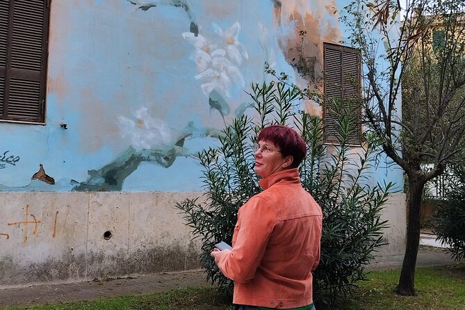 Street Art Tour of Rome - Stop 2: Museo Condominiale di Tor Marancia and the mural-focused finale