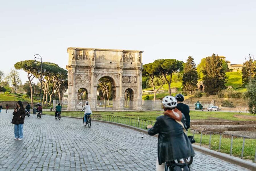 Sunrise in Rome: Small Group E-Bike Tour & Italian breakfast - What’s included in the $93 price (and why it feels fair)
