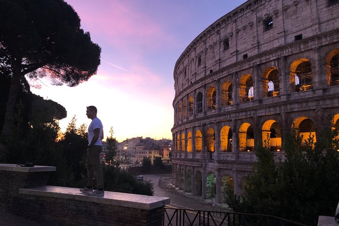 Sunrise in Rome: Small Group E-Bike tour with Italian Breakfast - Piazza Venezia and the ancient city core