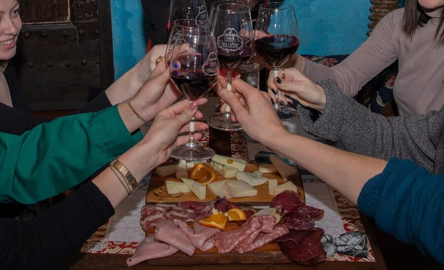 Taste of Tuscany: Food & Wine tour with Florentine Cuisine - Dietary needs: vegetarian and gluten-free are possible, but vegans should plan ahead