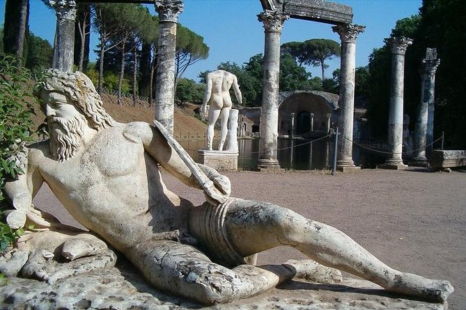 Tivoli from Rome: Hadrian's Villa and Villa d'Este, Private Tour - Villa d’Este: Renaissance garden design powered by water
