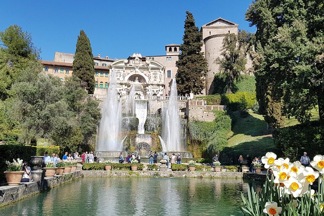 Tivoli Villas Full Day Trip From Rome with Lunch - Tivoli makes a great contrast to Rome