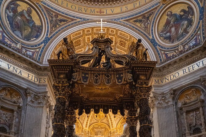 Tour of St. Peter's Basilica, Holy Door and Dome - Meeting point and how the tour flows in Vatican time