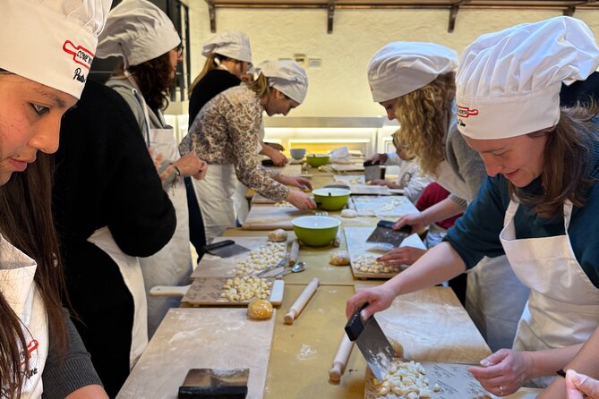 Traditional Cooking Class with Wine Pairing in Rome - Two Glasses of Italian Wine: Pairing Without Pretension