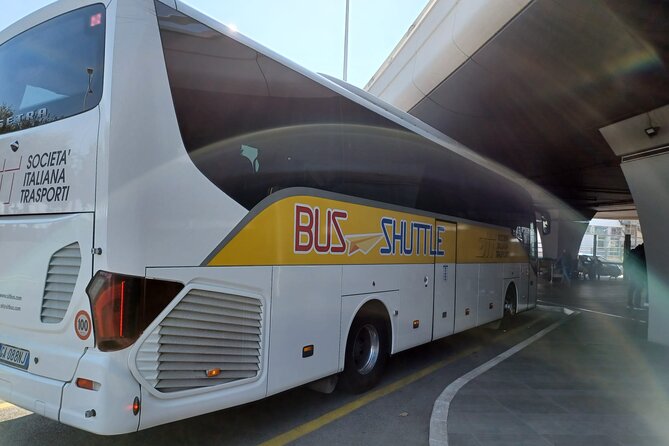 Transfer Fiumicino Airport from/to Vaticano shuttle bus - Boarding with a mobile ticket: what the attendant can do for you