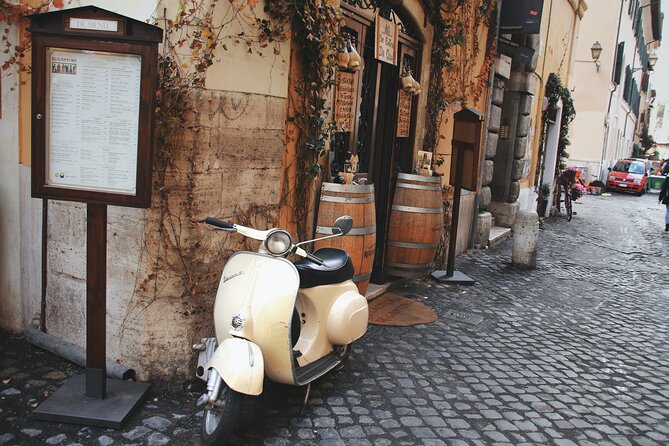 Trastevere and Rome Jewish Ghetto Small Group Walking Tour - Timing, Comfort, and What to Bring