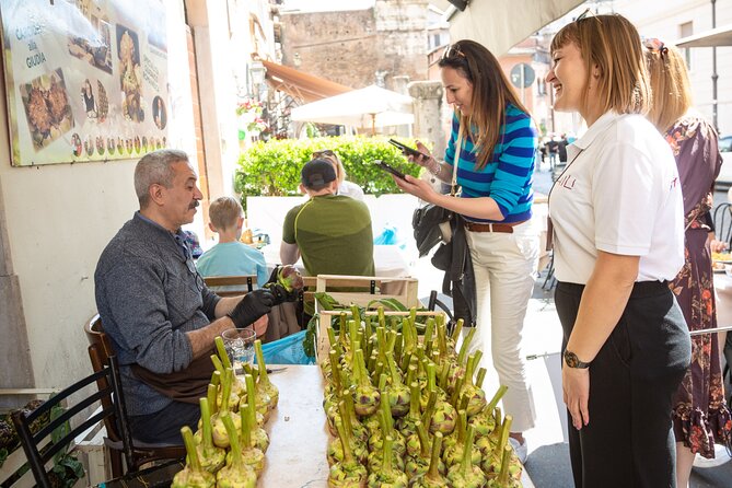 Trastevere & Campo de' Fiori Street Food Tour, Eat Like a Local - Trastevere streets that feel like a time machine (but still local)