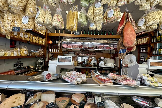 Trastevere Rome Street Food Tour, Small Group - Basilica San Crisogono and seasonal market tastes
