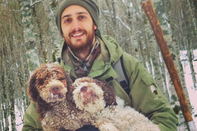 Truffle hunting near Rome with 7-course lunch - The hunt itself: walking pace, weather, and what to wear