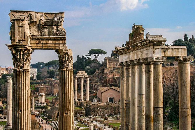 Ultimate Colosseum, Roman Forum & Palatine Hill Small Group Tour - Piazza del Colosseo: The Arch of Constantine in a Quick, Useful Stop