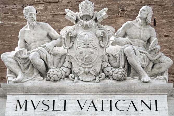 Vatican by Night: Vatican Museums and Sistine Chapel Guided Tour - Guide Quality: What You’ll Feel in the Rooms