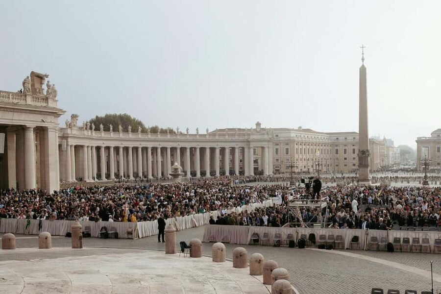 Vatican City: Papal Audience with Guide and Ticket - The Viewing Experience: Seeing the Pope Pass By with Help Getting Near the Stage