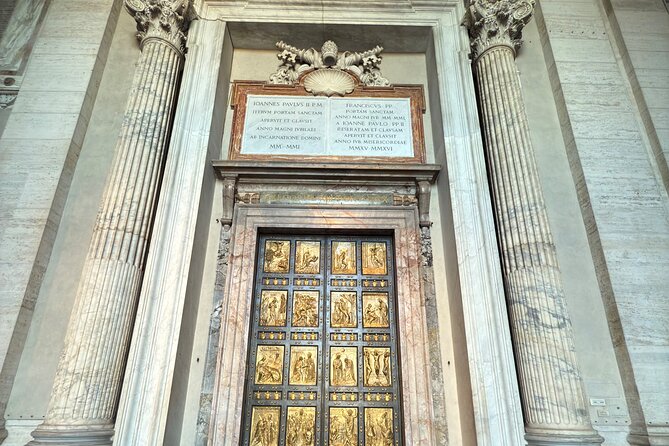 Vatican City St Peter's Basilica Fun Tour (small group) - Holy Doors: passing the threshold (and feeling the meaning)