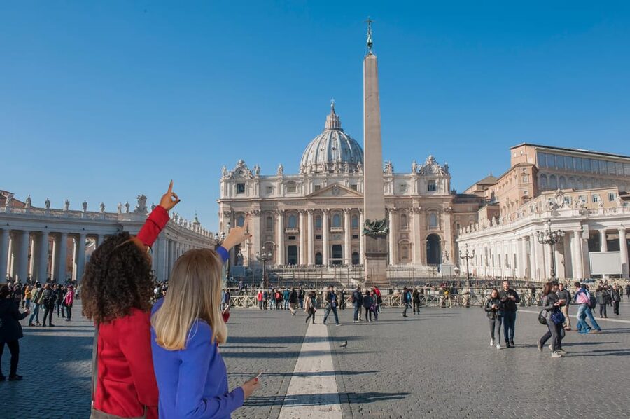 Vatican City: St. Peter's Basilica Reserved Entry Ticket - St. Peter’s Basilica in about 90 minutes: what your reserved ticket covers