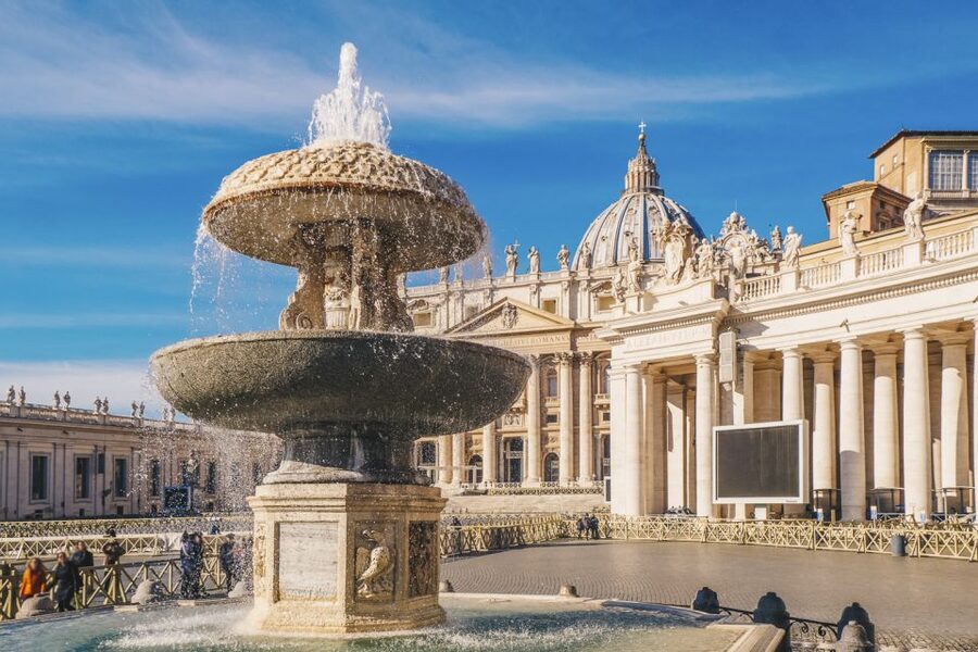 Vatican: Early Entry to Museums, Sistine Chapel & St Peter's - Gallery of Maps: Small Time, Big Payoff