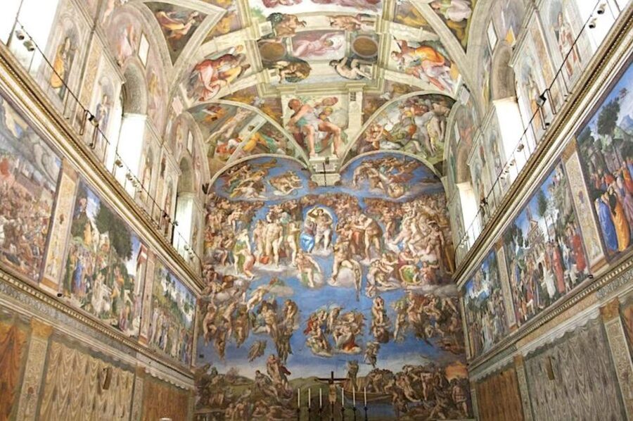 Vatican Evening Tour: Vatican Museums & Sistine Chapel - Raphael Rooms: why the guide’s stories matter most here