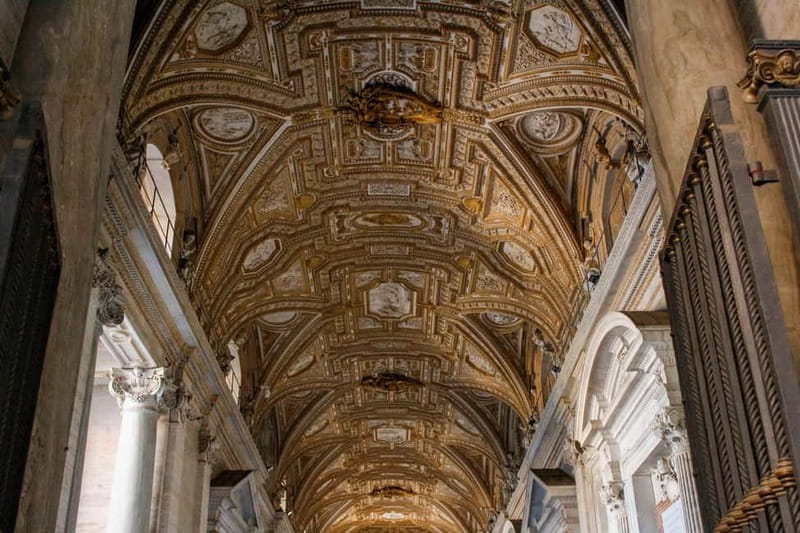 Vatican Full Access at St. Peter's Basilica with Dome Climb - Where you meet (and how not to waste time) at Piazza del Risorgimento
