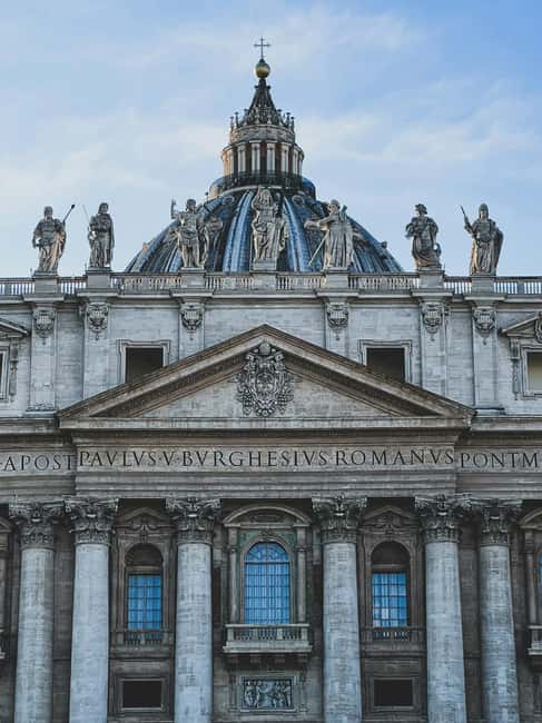 Vatican Full access: St.Peter's Basilica, Dome, Tombs+Audio - The Dome climb: mosaics up close and Rome in your pocket