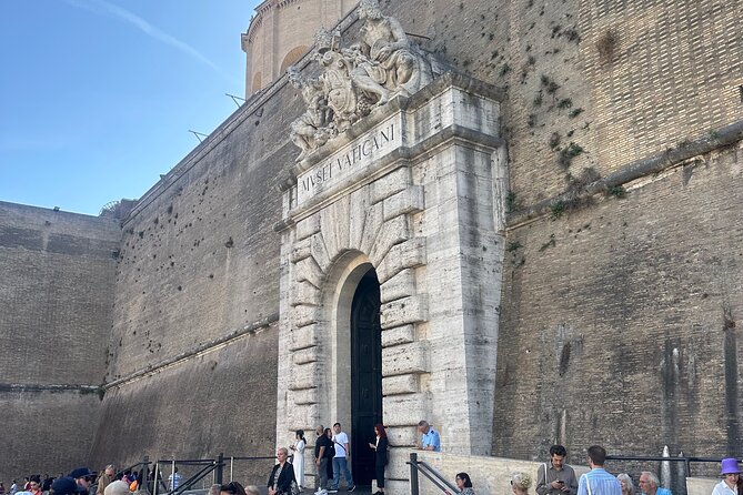 Vatican Guided Tour with Sistine Chapel, Museum's & The Basilica - Who this tour fits best (and who should think twice)