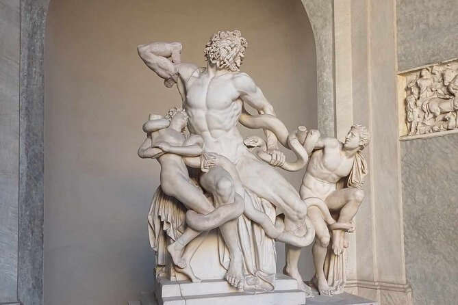 Vatican Highlights, Museums Sistine Chapel tour Basilica entrance - A Vatican route that respects your time