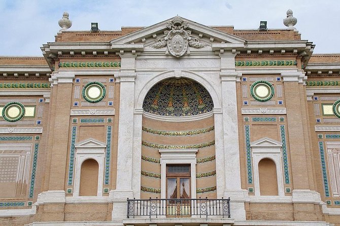 Vatican Museum Sistine Chapel Skip the Line Tour - Price and logistics: is $71.77 worth it?