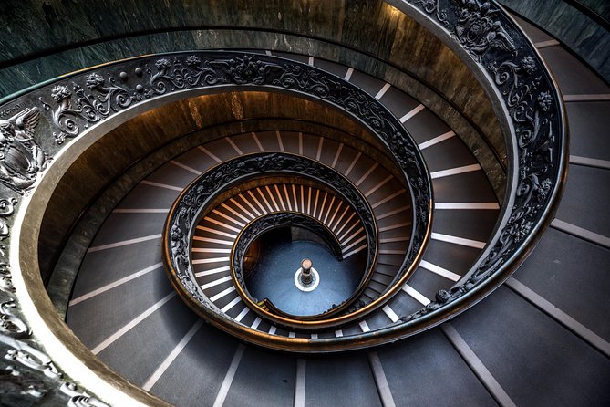 Vatican Museums and Sistine Chapel Guided Tour - Sistine Chapel in 15 minutes: what you can actually do with the time