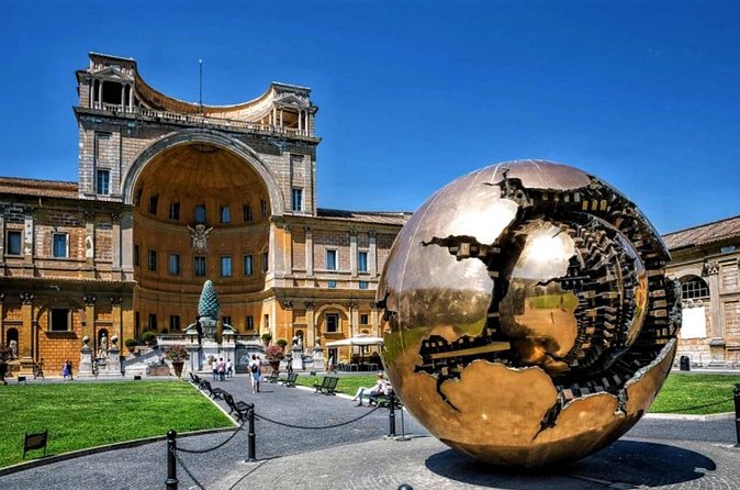 Vatican Museums and Sistine Chapel Skip the Line + Live Guide - Sistine Chapel in 15 minutes: what to focus on