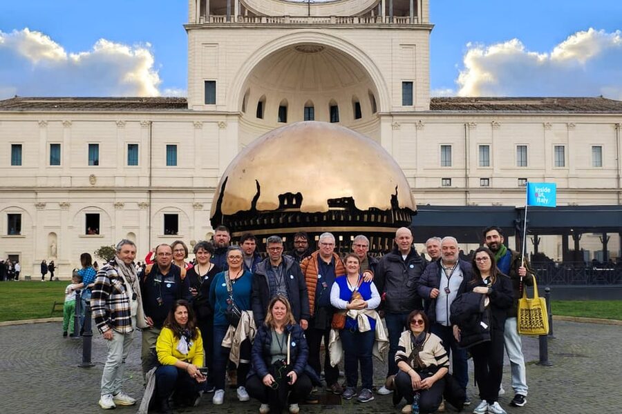 Vatican Museums, Sistine Chapel and St. Peter's Guided Tour - Starting at Via Sebastiano Veniero: the part you can control