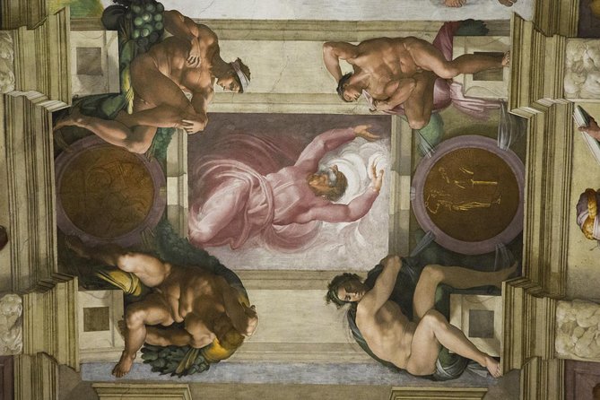 Vatican Museums & Sistine Chapel Express 2-Hour Guided Tour - Crowds, speed, and the expectation reset