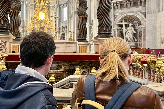 Vatican Museums, Sistine Chapel & Saint Peter's Semi-Private Tour - Cortile della Pigna: a short stop with big optical fun