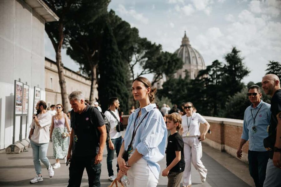 Vatican Museums & Sistine Chapel Skip-the-Line Guided Tour - Crowd levels and pacing: when 4:15pm can help