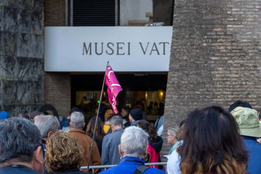 Vatican Museums & Sistine Chapel Skip-the-Ticket-Line Tour - Why this skip-the-line entrance changes everything