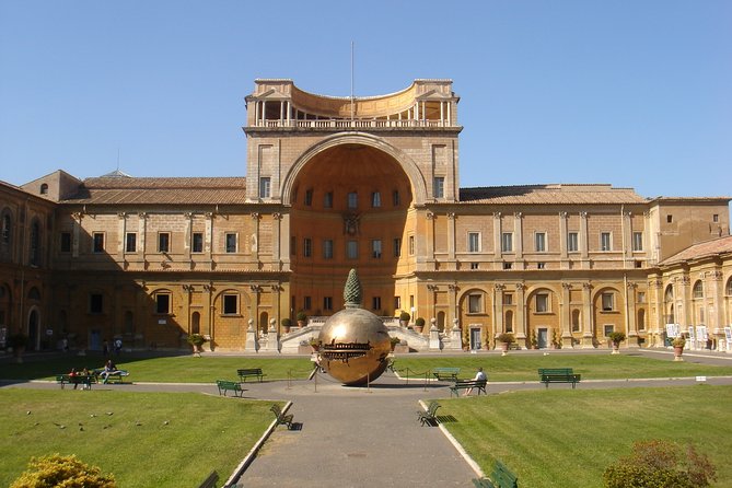 Vatican Museums Sistine Chapel tour with Access to St. Peters - Entering the Vatican fast: meeting point and the biggest logistics reality