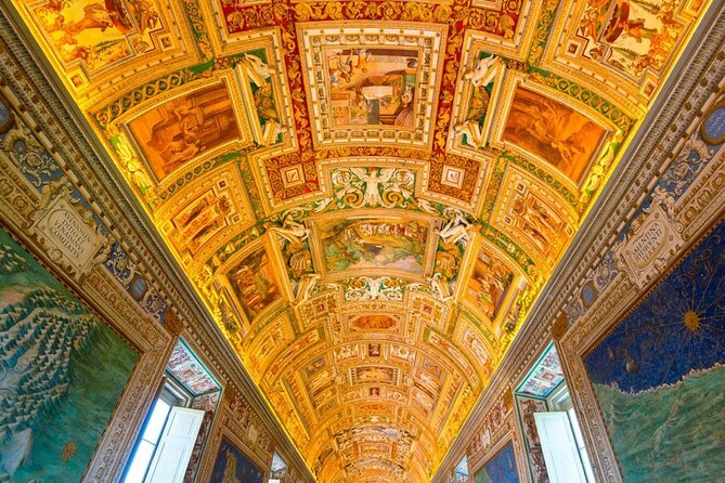 Vatican Museums Sistine Chapel tour with Access to St. Peters - St. Peter’s Square and Basilica access: included highlights and the trade-off