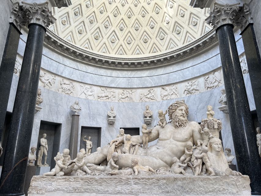 Vatican Museums, Sistine Chapel Tour with St Peter's Access - Sistine Chapel: what your guide should help you see