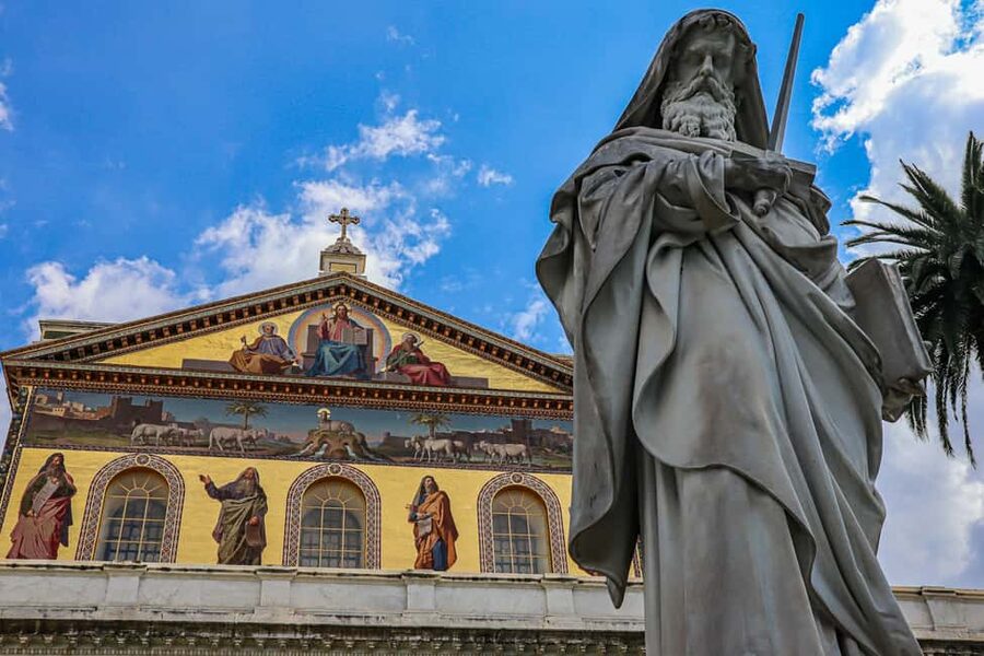 Vatican: Pope Francis Tomb and Papal Basilicas Tour - San Giovanni in Laterano: Rome’s cathedral and the pope’s official throne